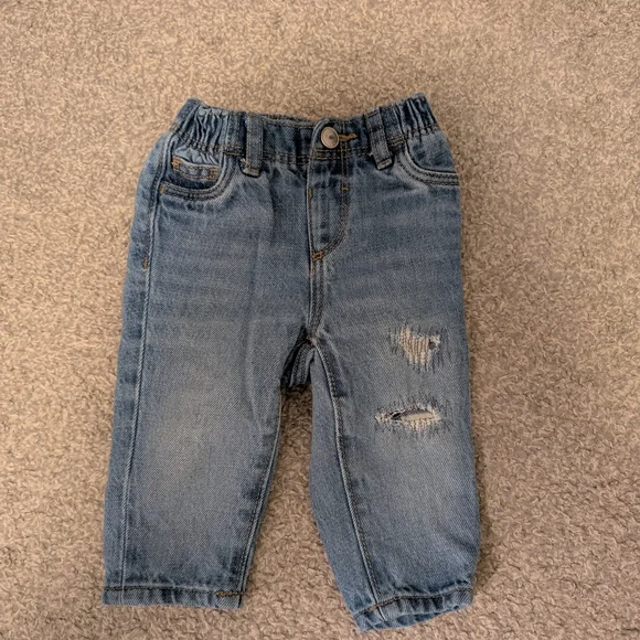 3 For $12 Old Navy Light Blue Kids Jeans - Picture 2 of 6